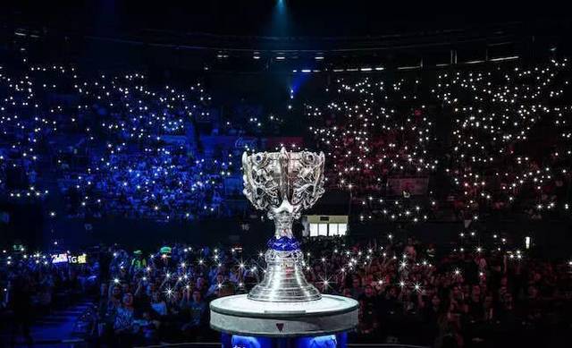 摘得杭州亚运最后一块电竞金牌，中国队拿下《DOTA2》冠军