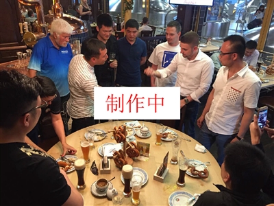 英雄联盟S12中单Faker和Zeka都是Kkoma教练带出来的